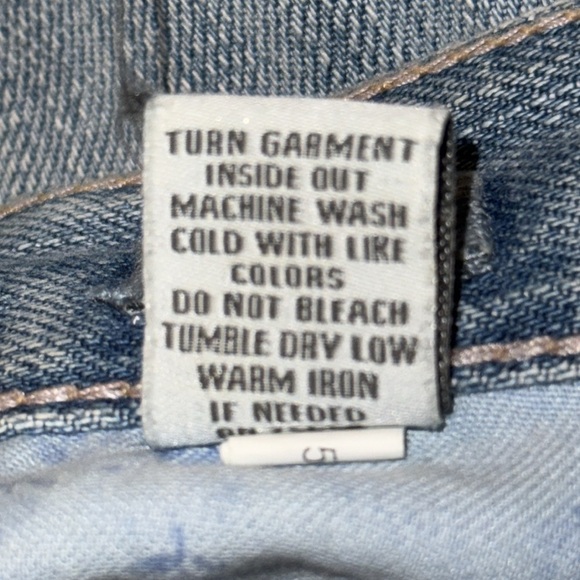 Abercrombie & Fitch Emma Light Wash Ripped Boot Cut Jeans - Picture 10 of 11